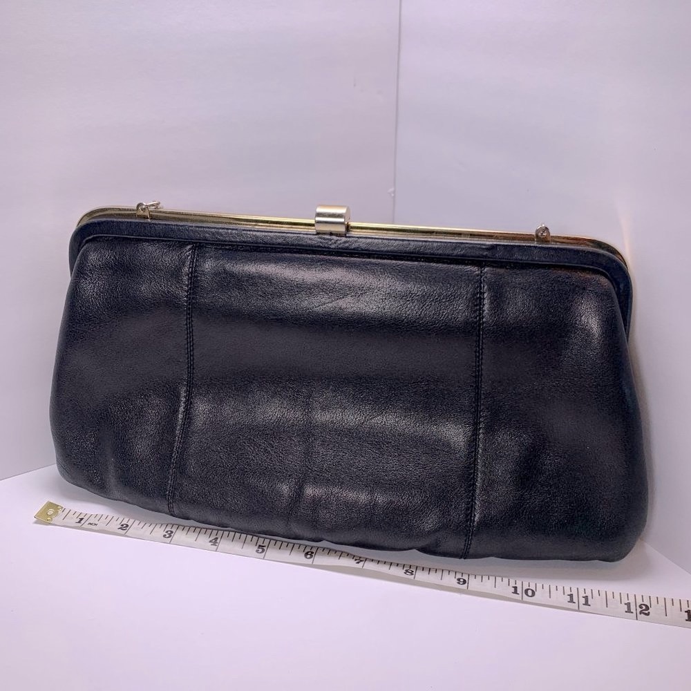 Vintage Faigen Australia genuine leather bag with chain